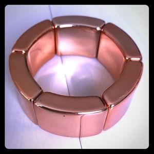 { H&M } - Rose Gold Bracelet